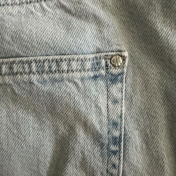 Mavi ~ Women’s Rosie Denim Cutoff Shorts ~ size 25 / 5 ~ distressing throughout - Picture 5 of 13